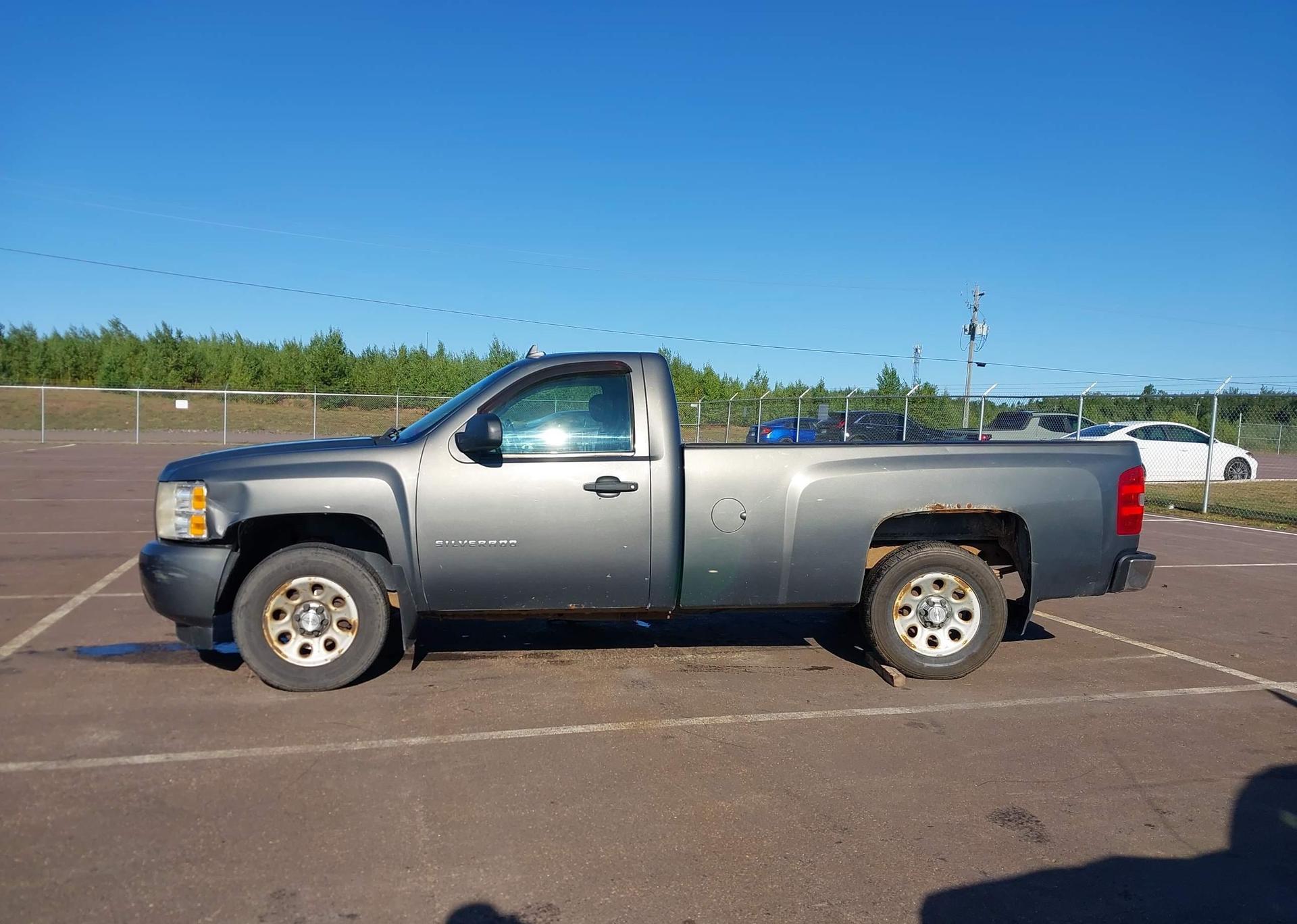2011 CHEVROLET SILVERADO 1500 WT