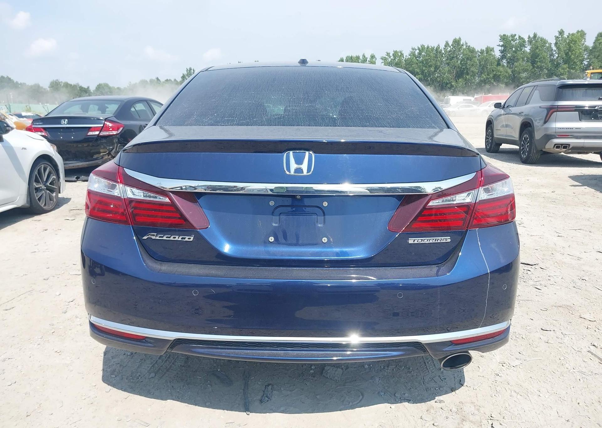 2017 HONDA ACCORD EX