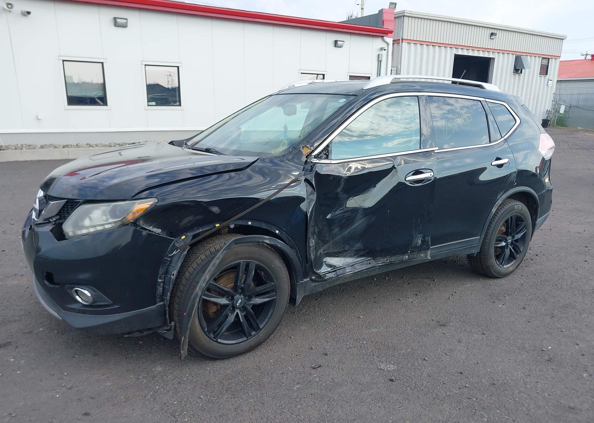 2015 NISSAN ROGUE S
