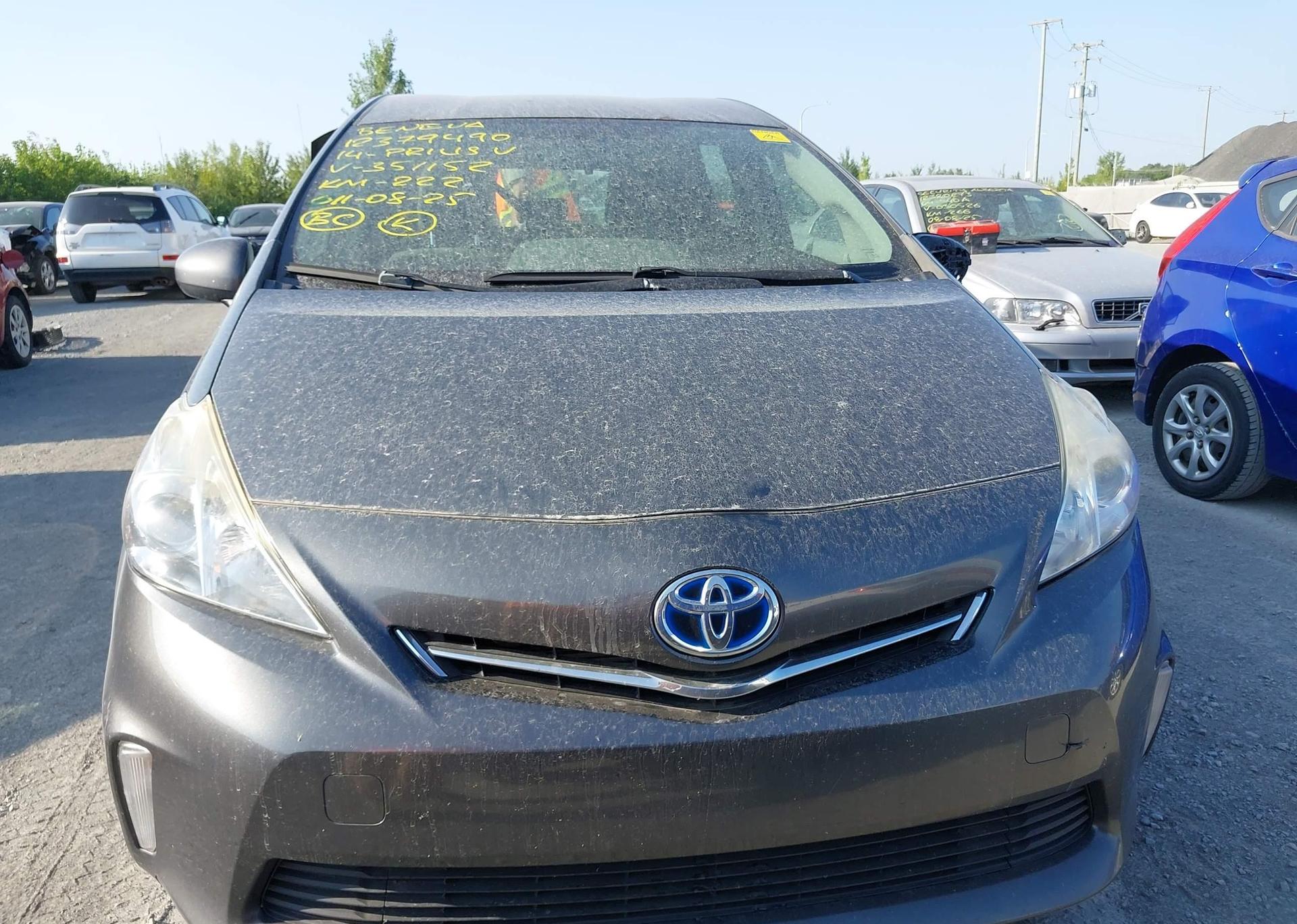 2014 TOYOTA PRIUS V