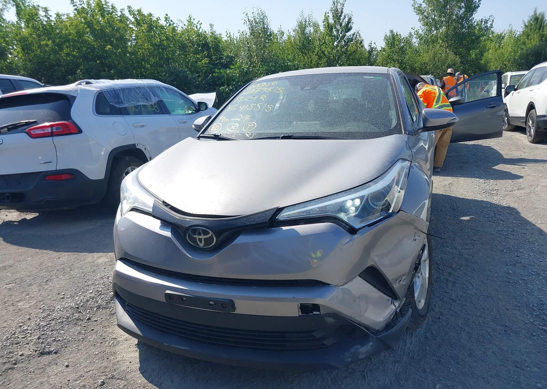 2018 TOYOTA C-HR XLE