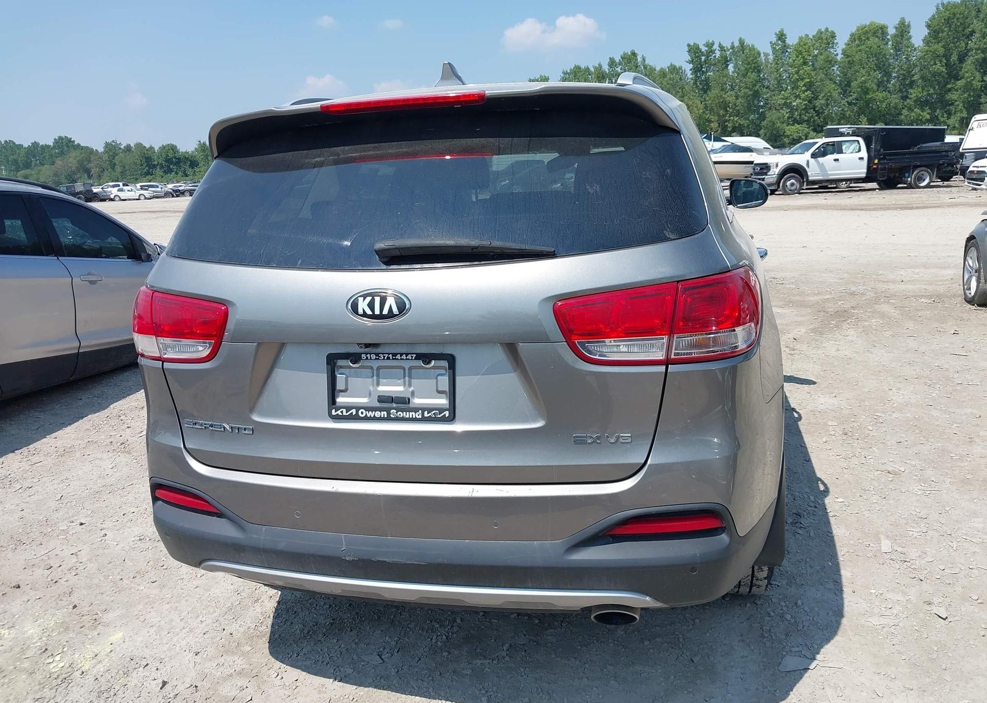 2018 KIA SORENTO EX
