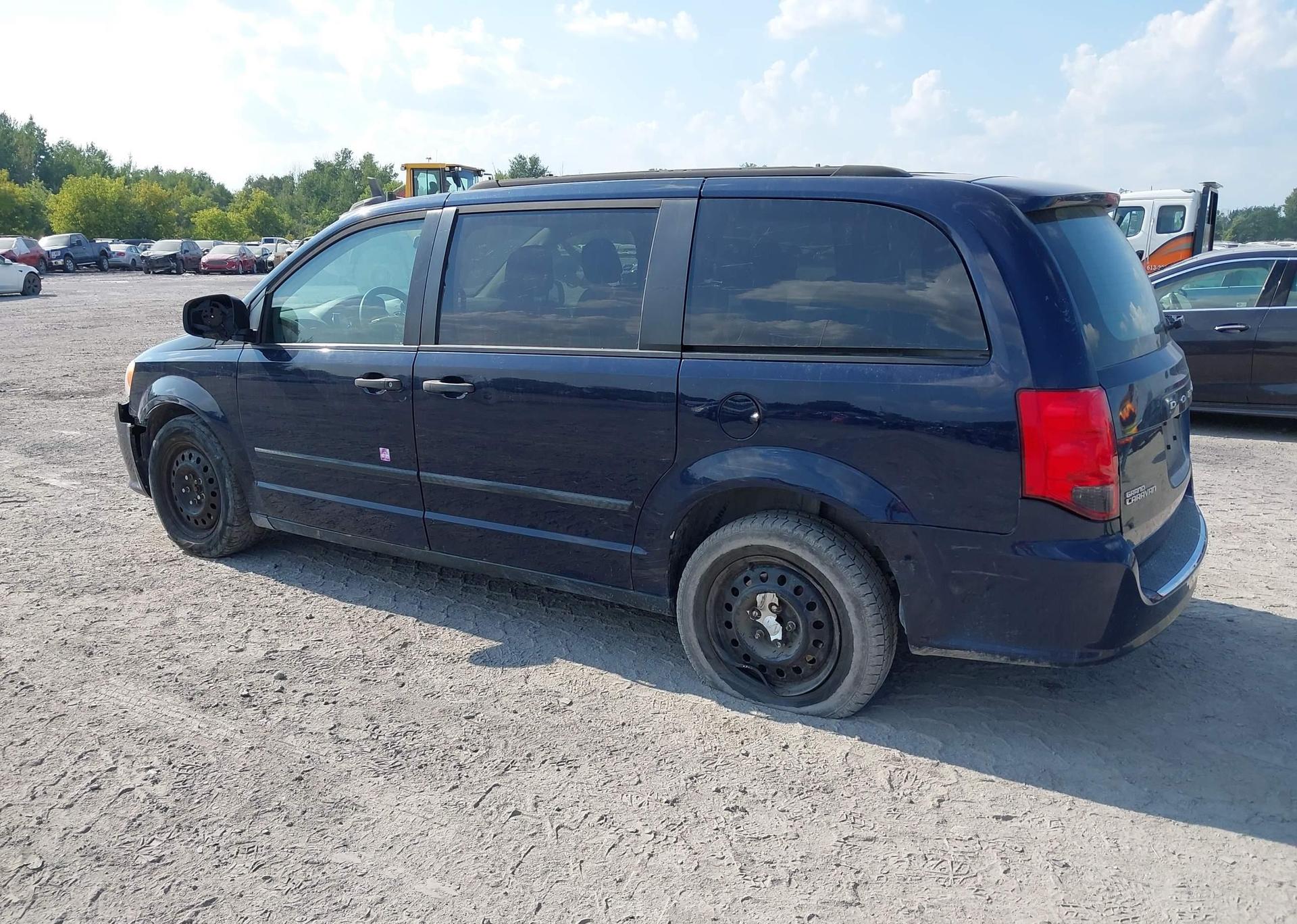 2014 DODGE GRAND CARAVAN SE