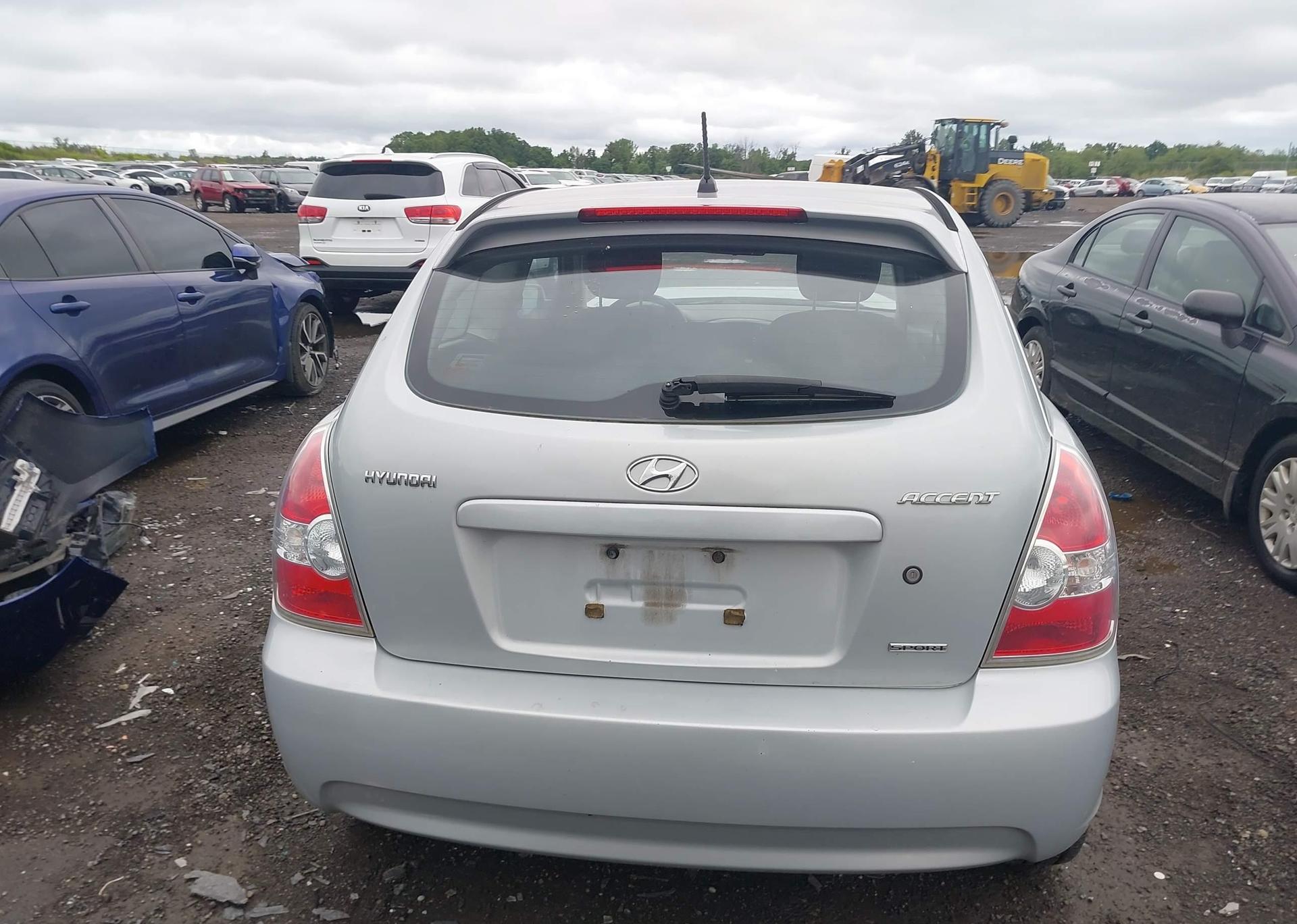 2009 HYUNDAI ACCENT GL