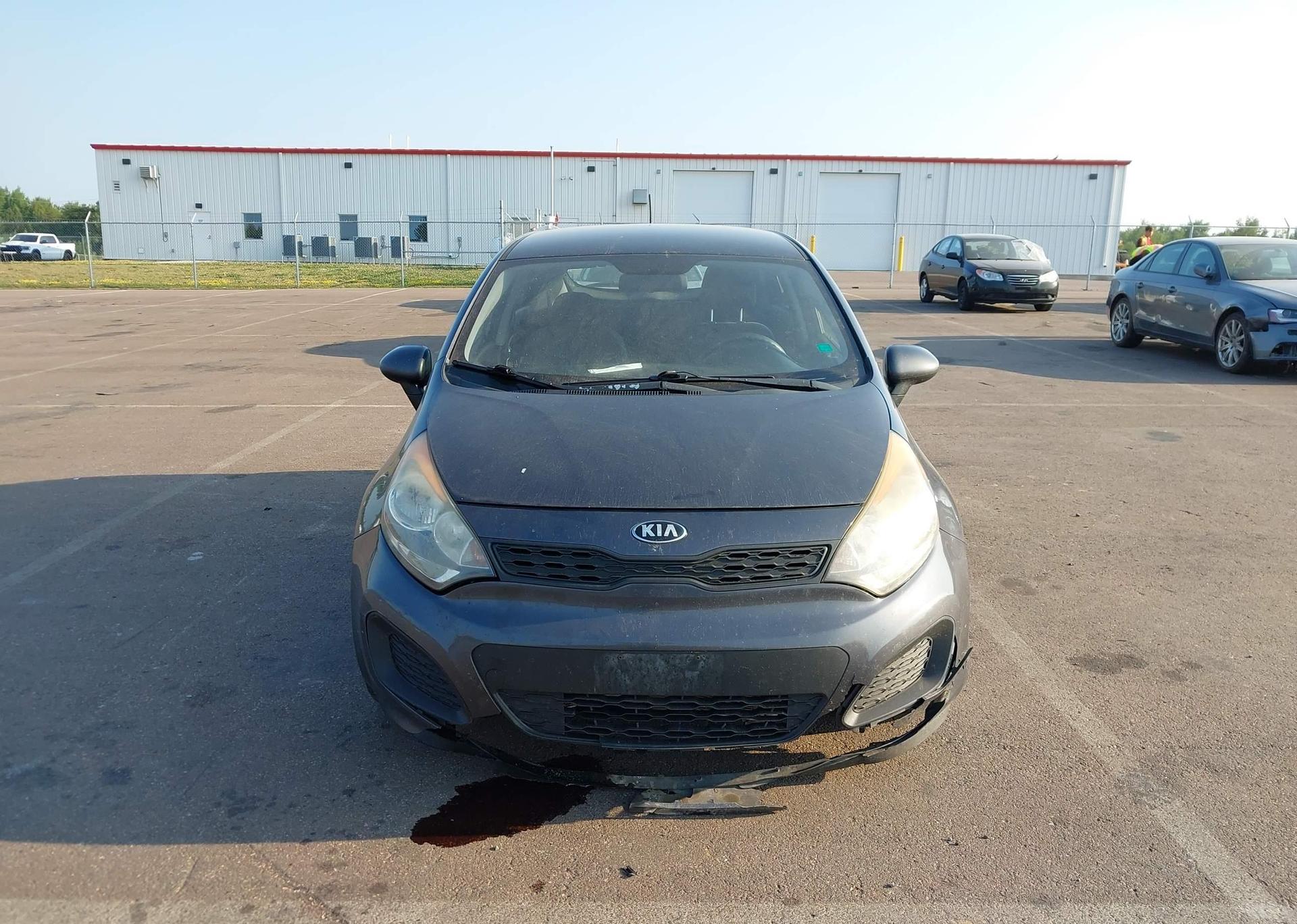 2014 KIA RIO LX