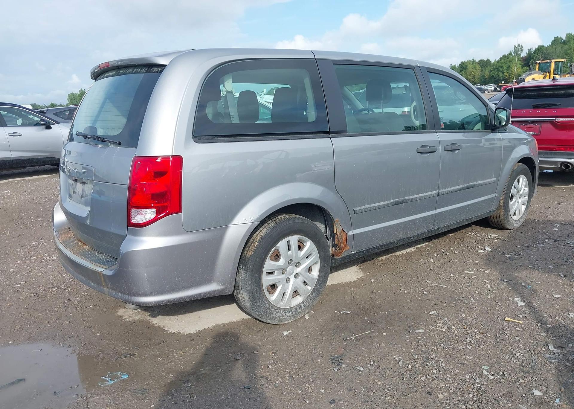 2014 DODGE GRAND CARAVAN SE