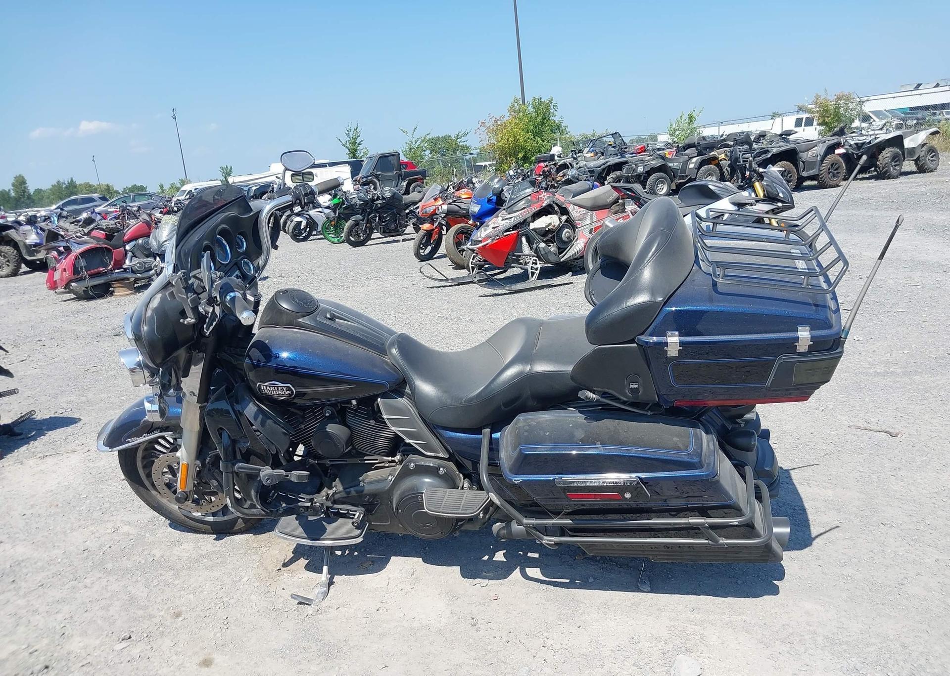2012 HARLEY-DAVIDSON FLHTCU ULTRA CLASSIC ELECTRA GLD