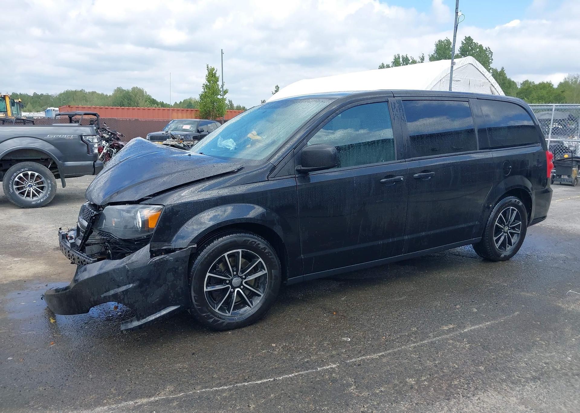 2018 DODGE GRAND CARAVAN GT