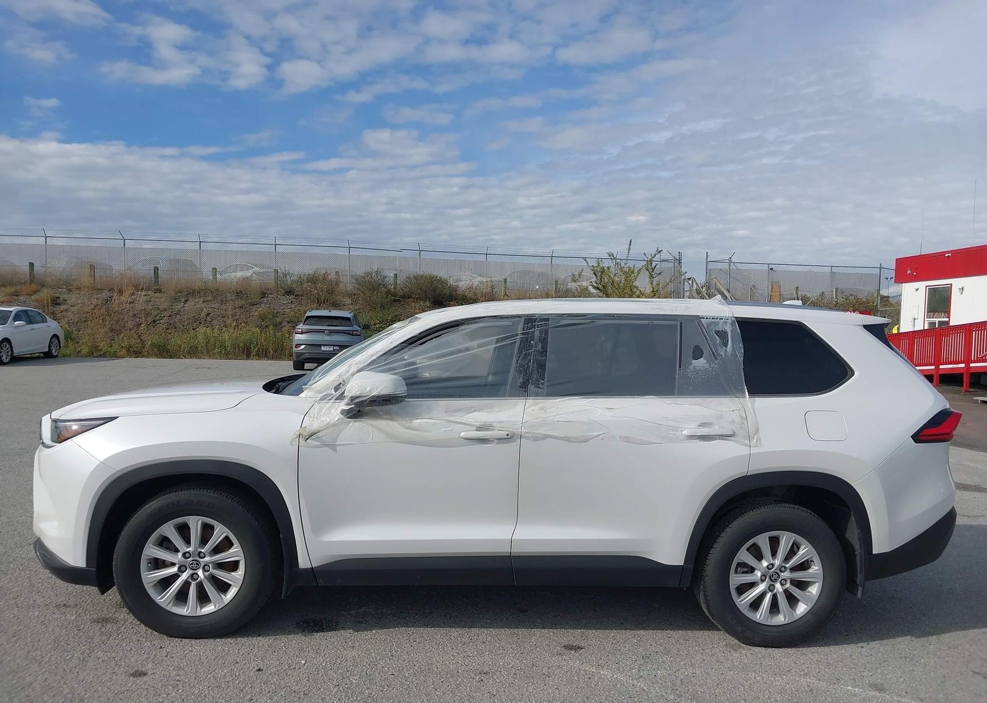 2024 TOYOTA GRAND HIGHLANDER XLE