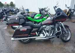 2011 HARLEY-DAVIDSON FLTRU