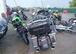 2011 HARLEY-DAVIDSON FLTRU