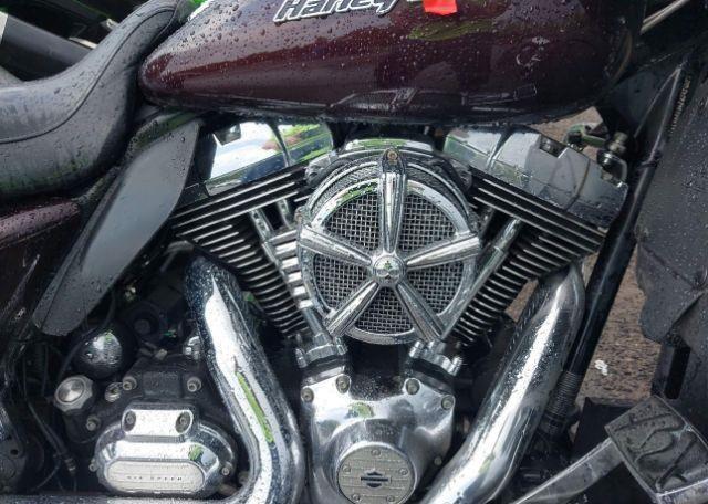 2011 HARLEY-DAVIDSON FLTRU