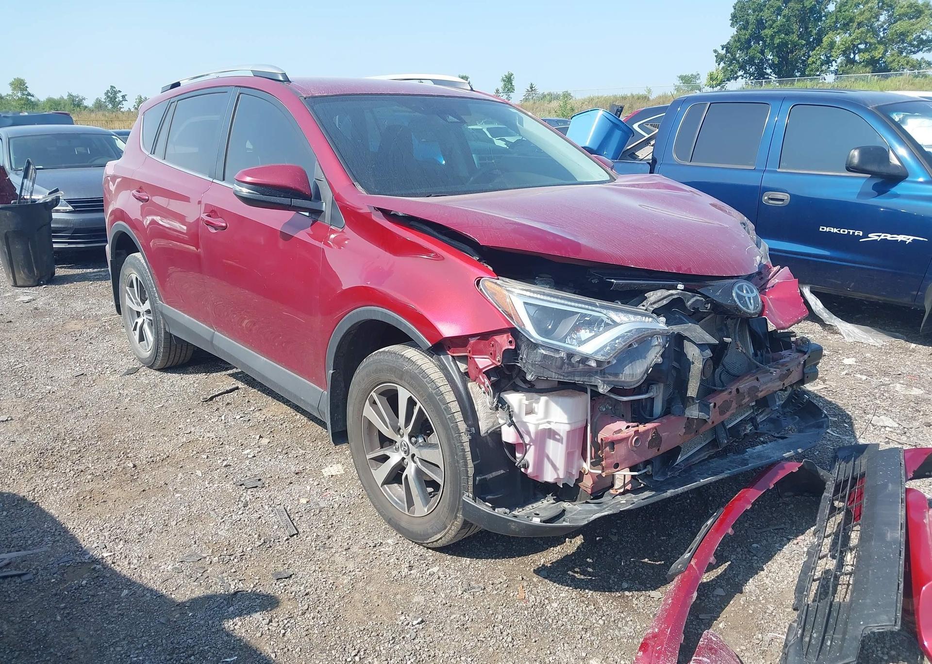 2018 TOYOTA RAV4 LE