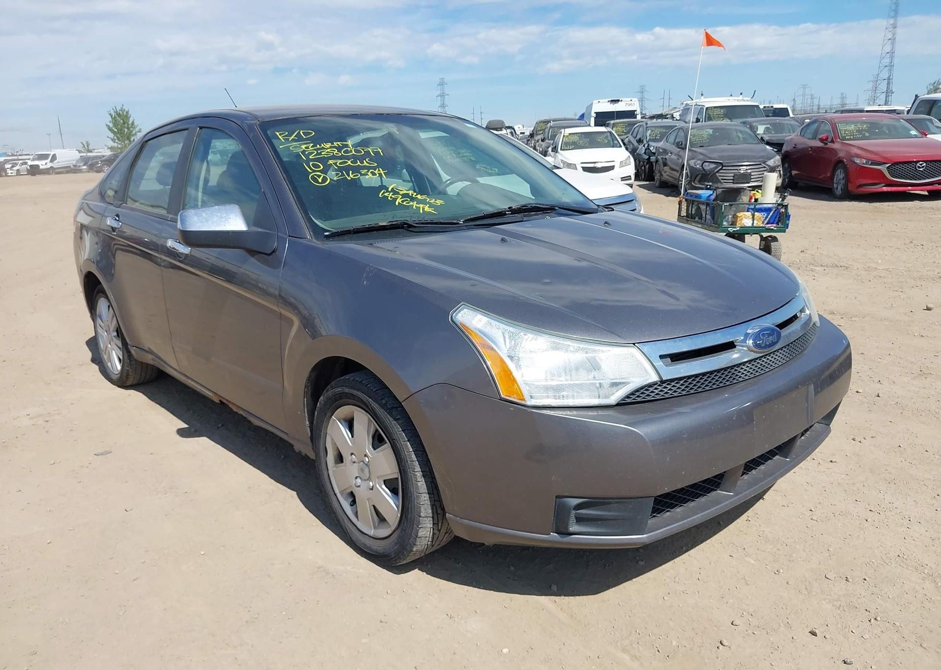 2010 FORD FOCUS SE