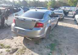 2013 DODGE AVENGER SE