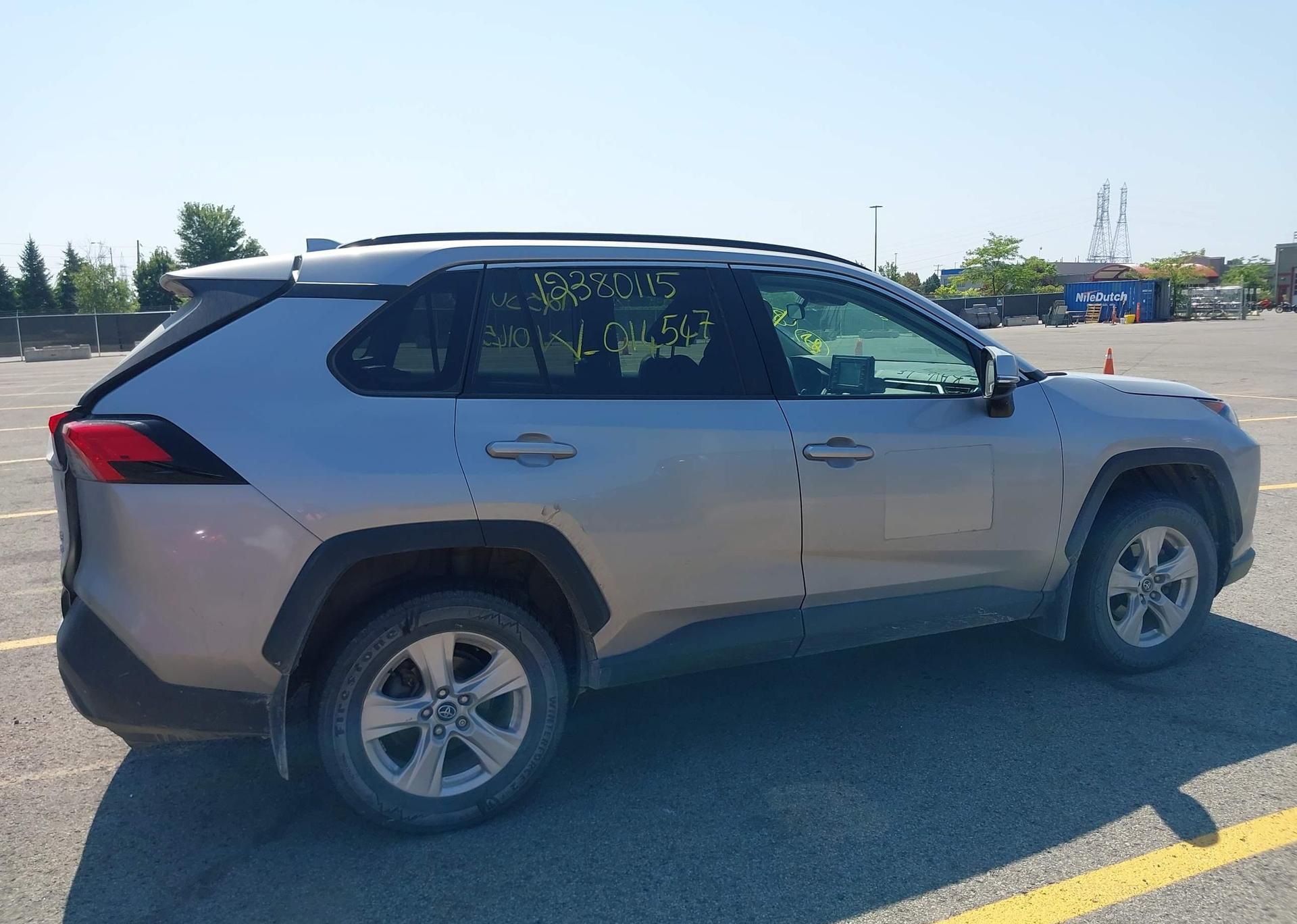 2019 TOYOTA RAV4 LE