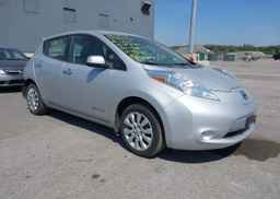 2016 NISSAN LEAF S