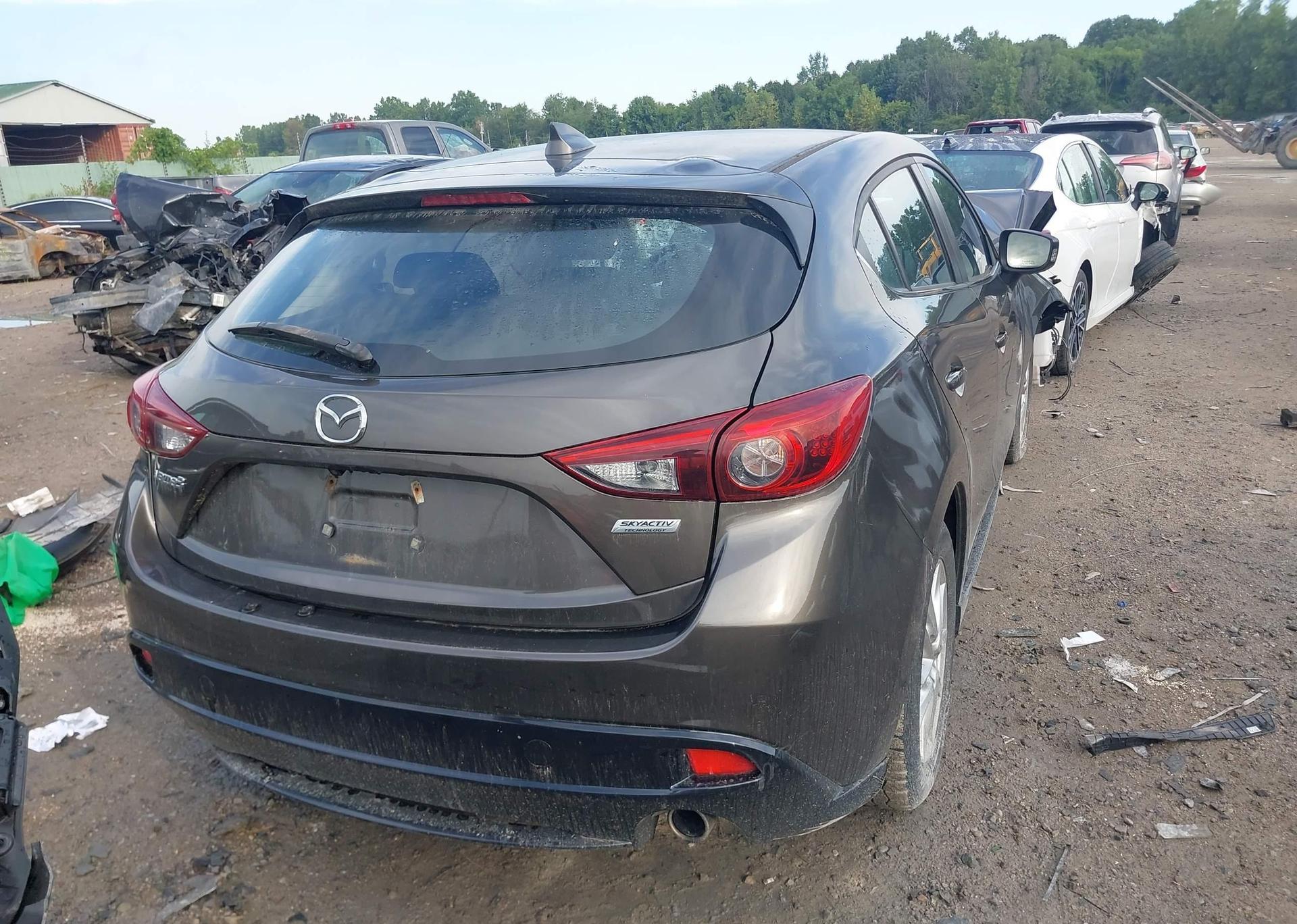 2016 MAZDA MAZDA3 GT