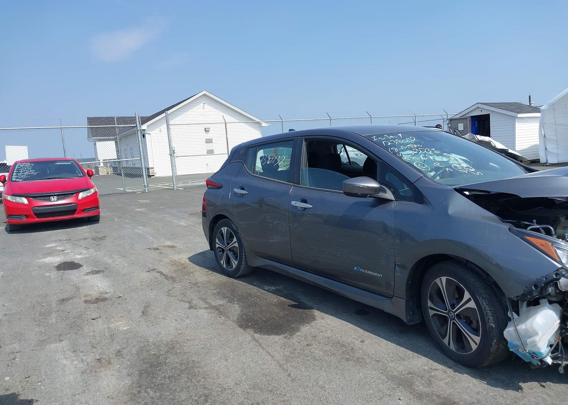 2018 NISSAN LEAF S