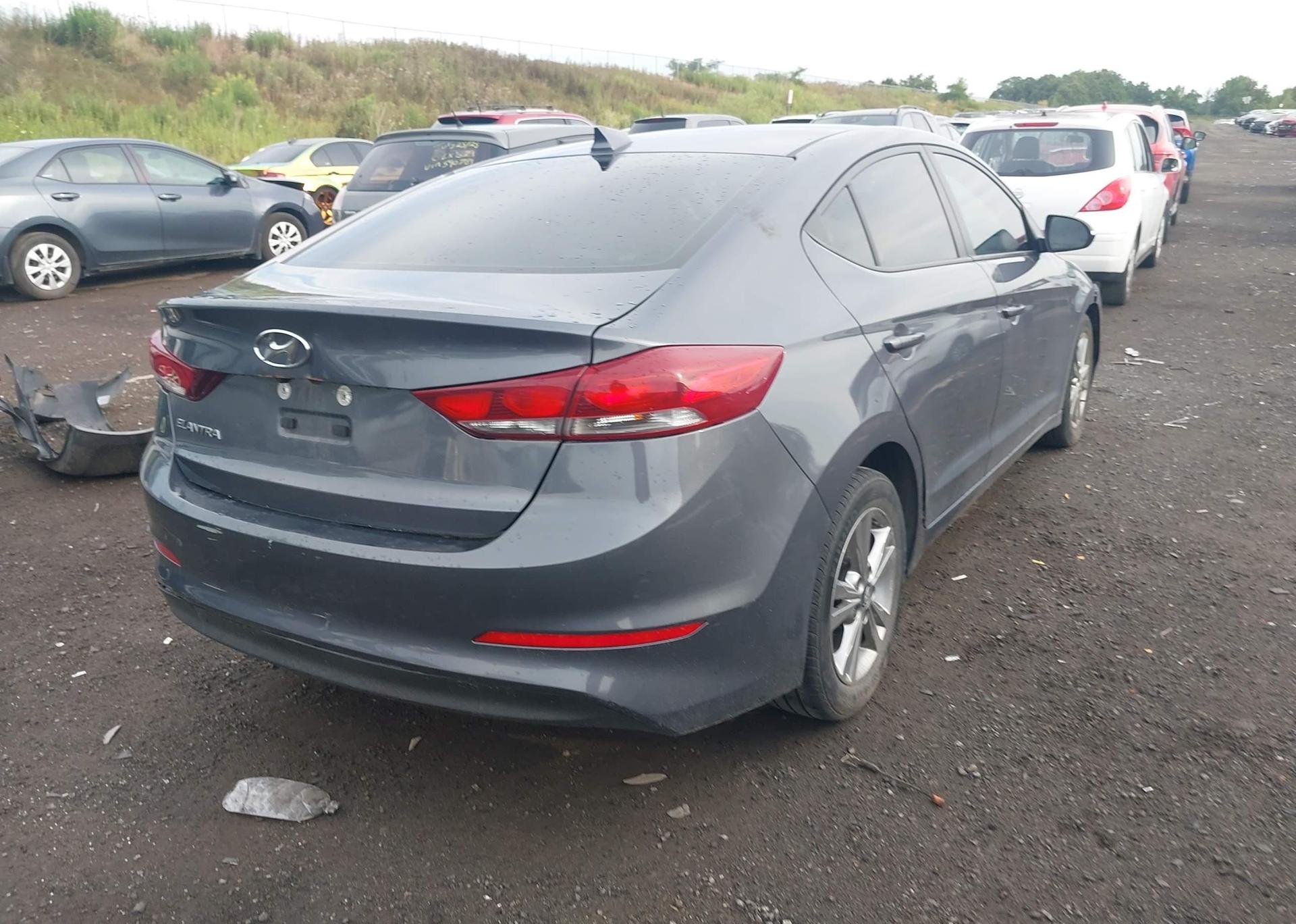 2018 HYUNDAI ELANTRA GL