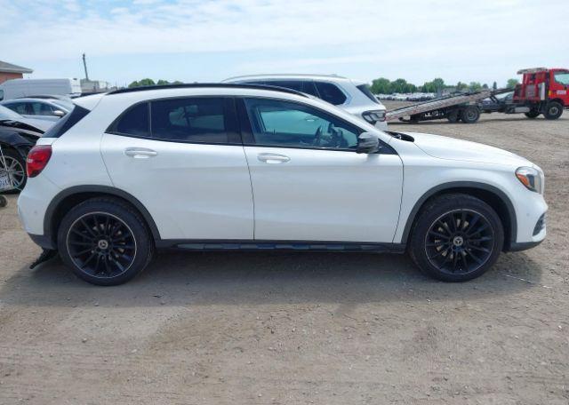 2020 MERCEDES-BENZ GLA 250 4MATIC