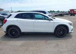 2020 MERCEDES-BENZ GLA 250 4MATIC
