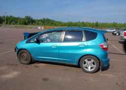 2013 HONDA FIT LX