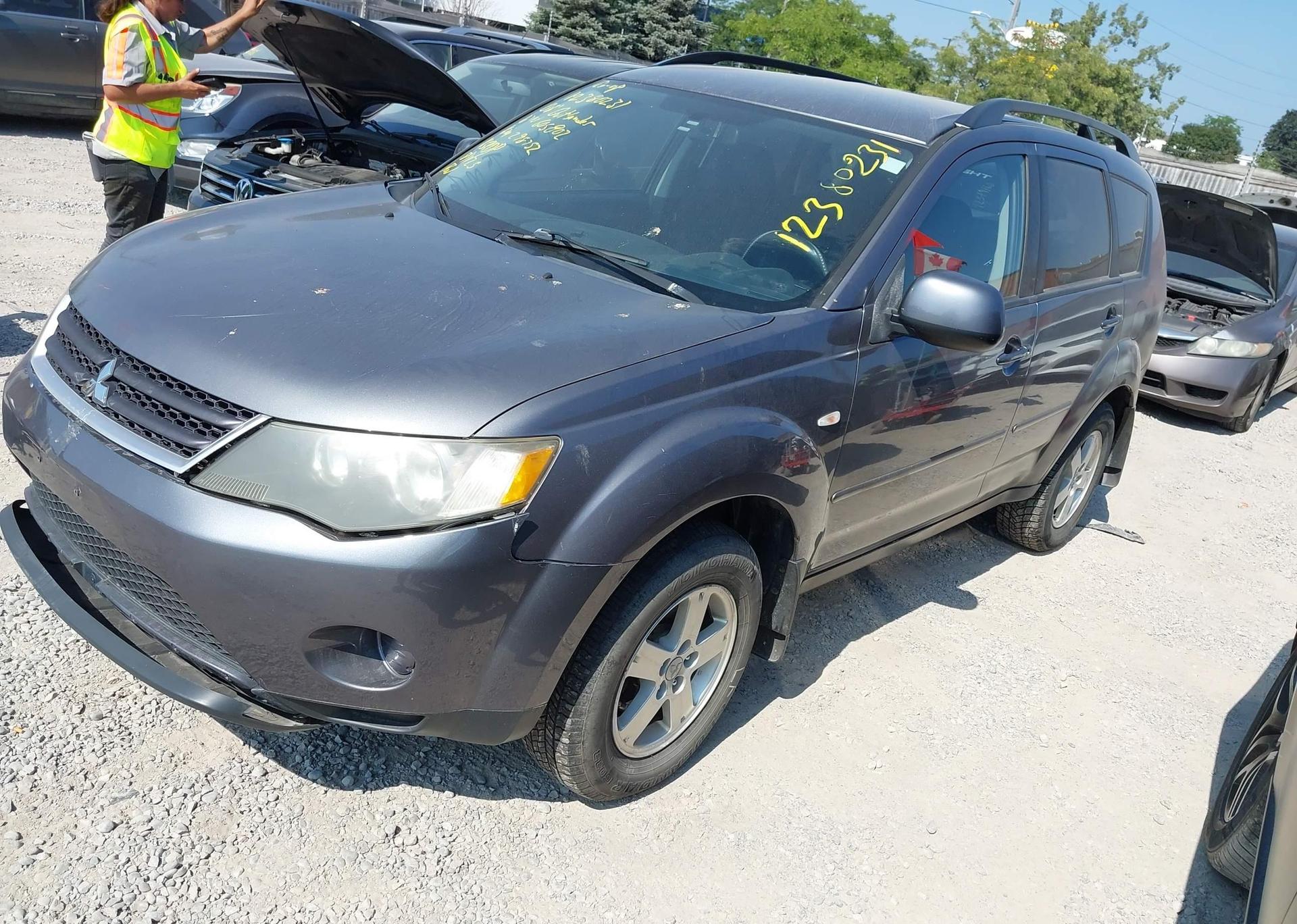 2008 MITSUBISHI OUTLANDER ES