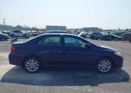 2013 TOYOTA COROLLA S