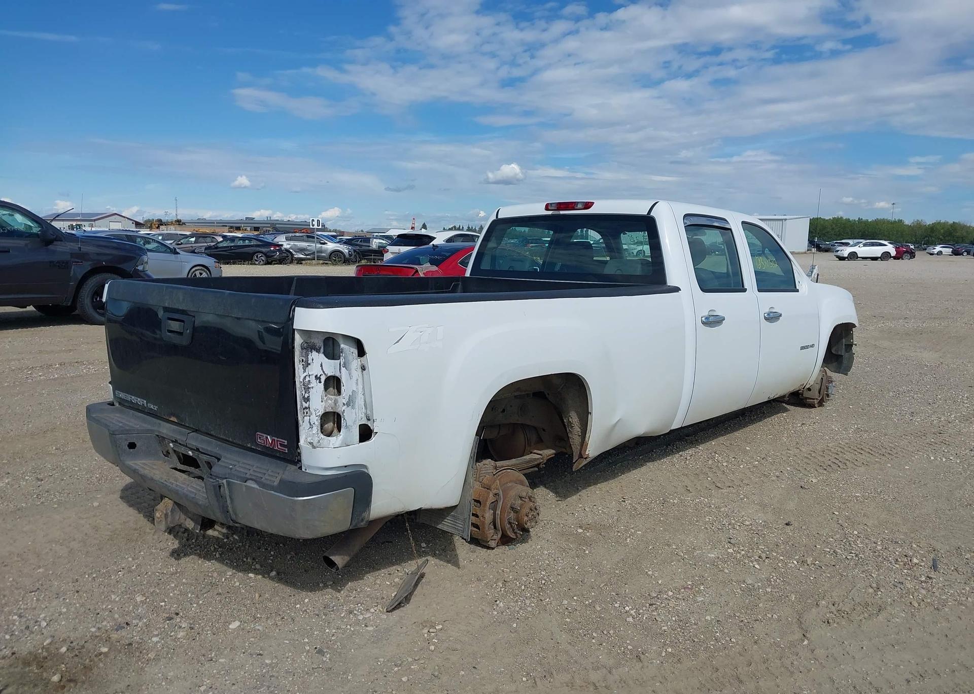 2014 GMC SIERRA K2500 HEAVY DUTY