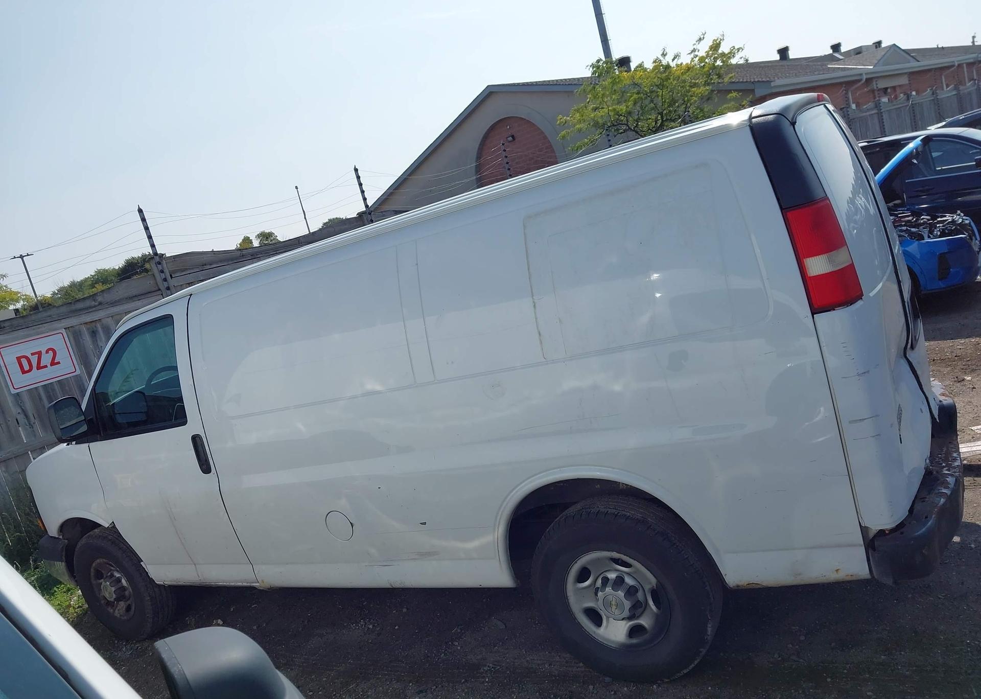 2008 CHEVROLET EXPRESS G2500