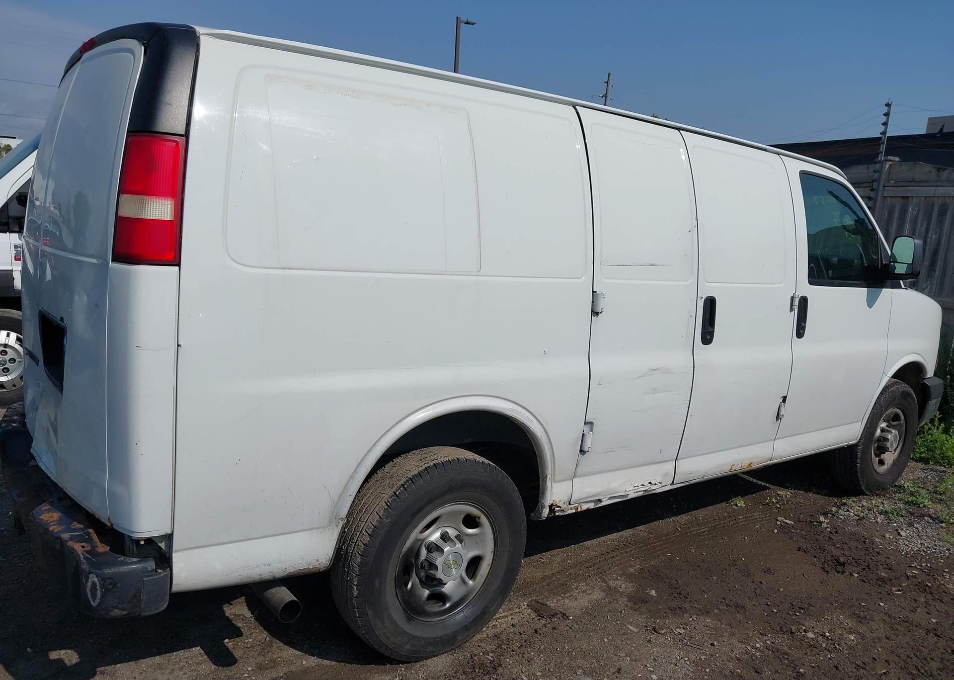 2008 CHEVROLET EXPRESS G2500