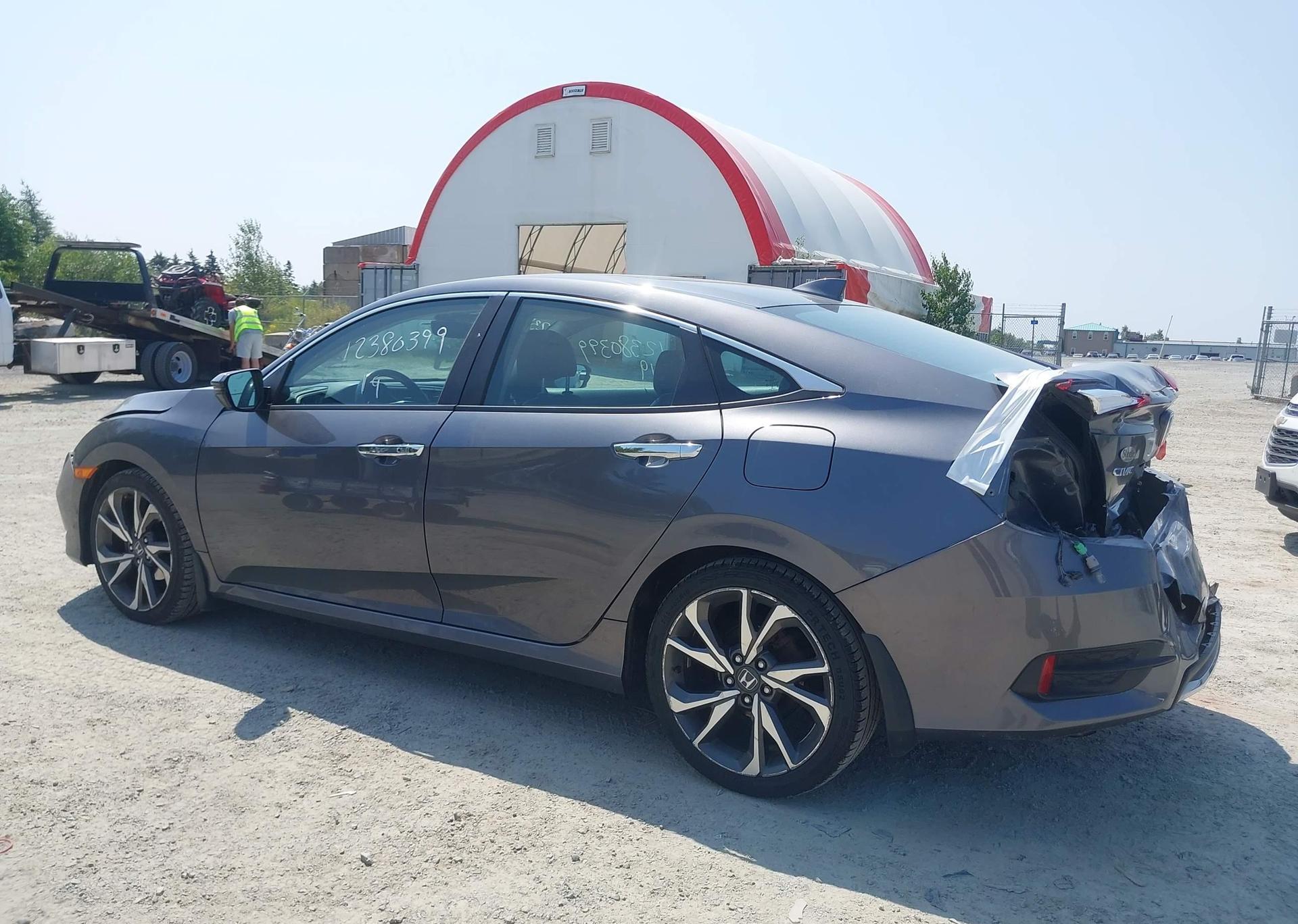 2019 HONDA Civic touring