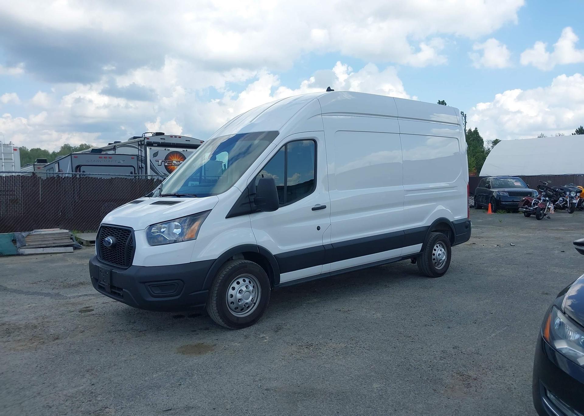 2025 FORD transit t-250