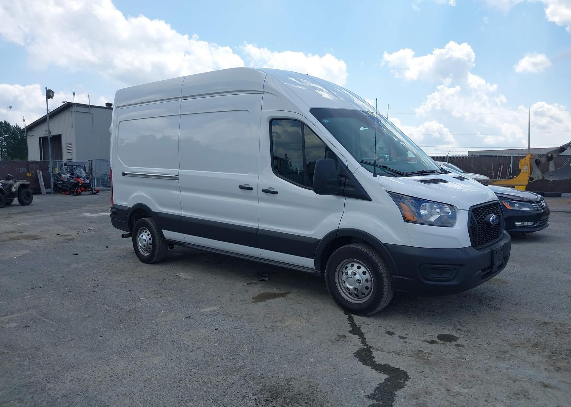 2025 FORD transit t-250