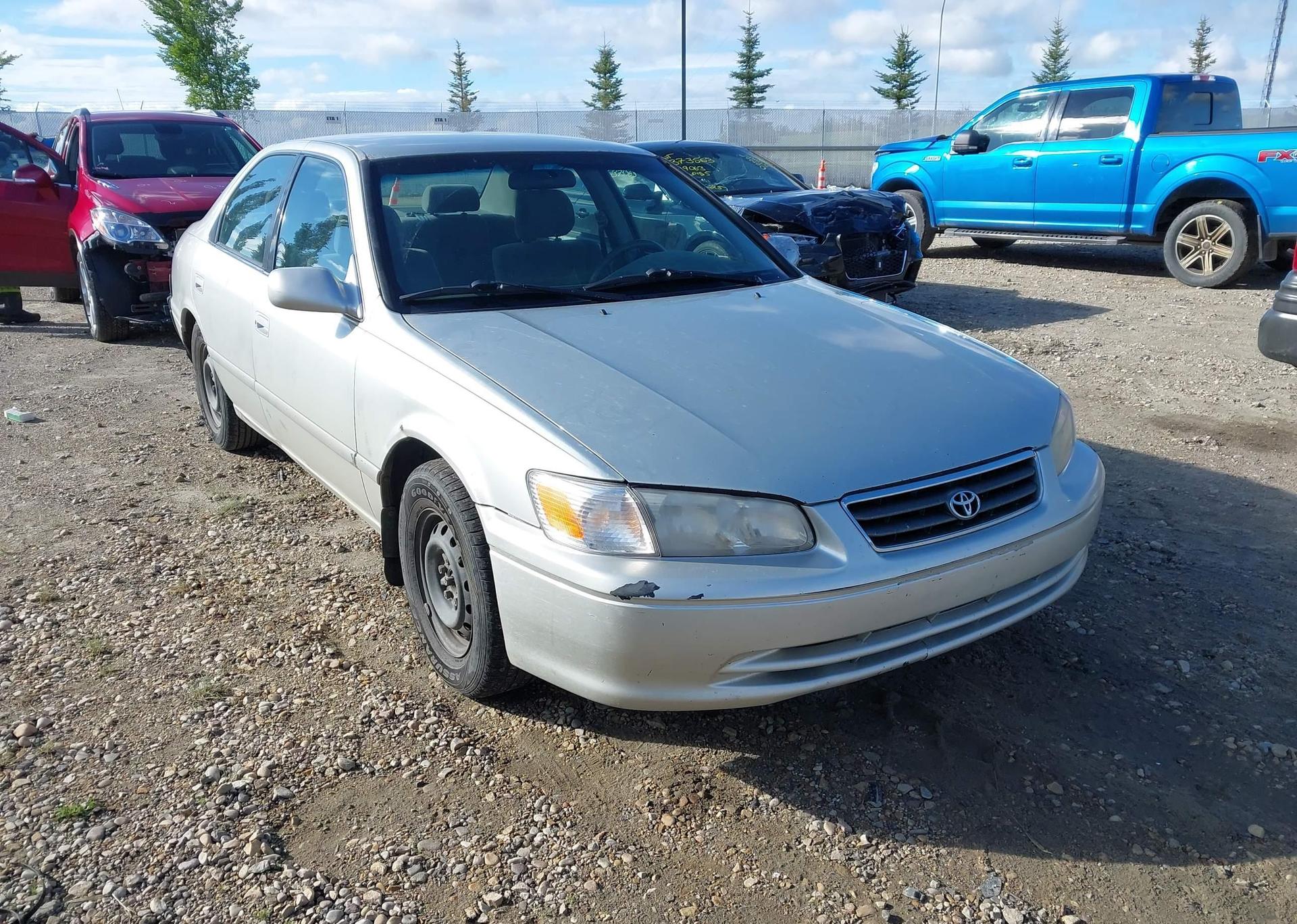 2000 TOYOTA CAMRY CE