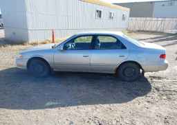 2000 TOYOTA CAMRY CE