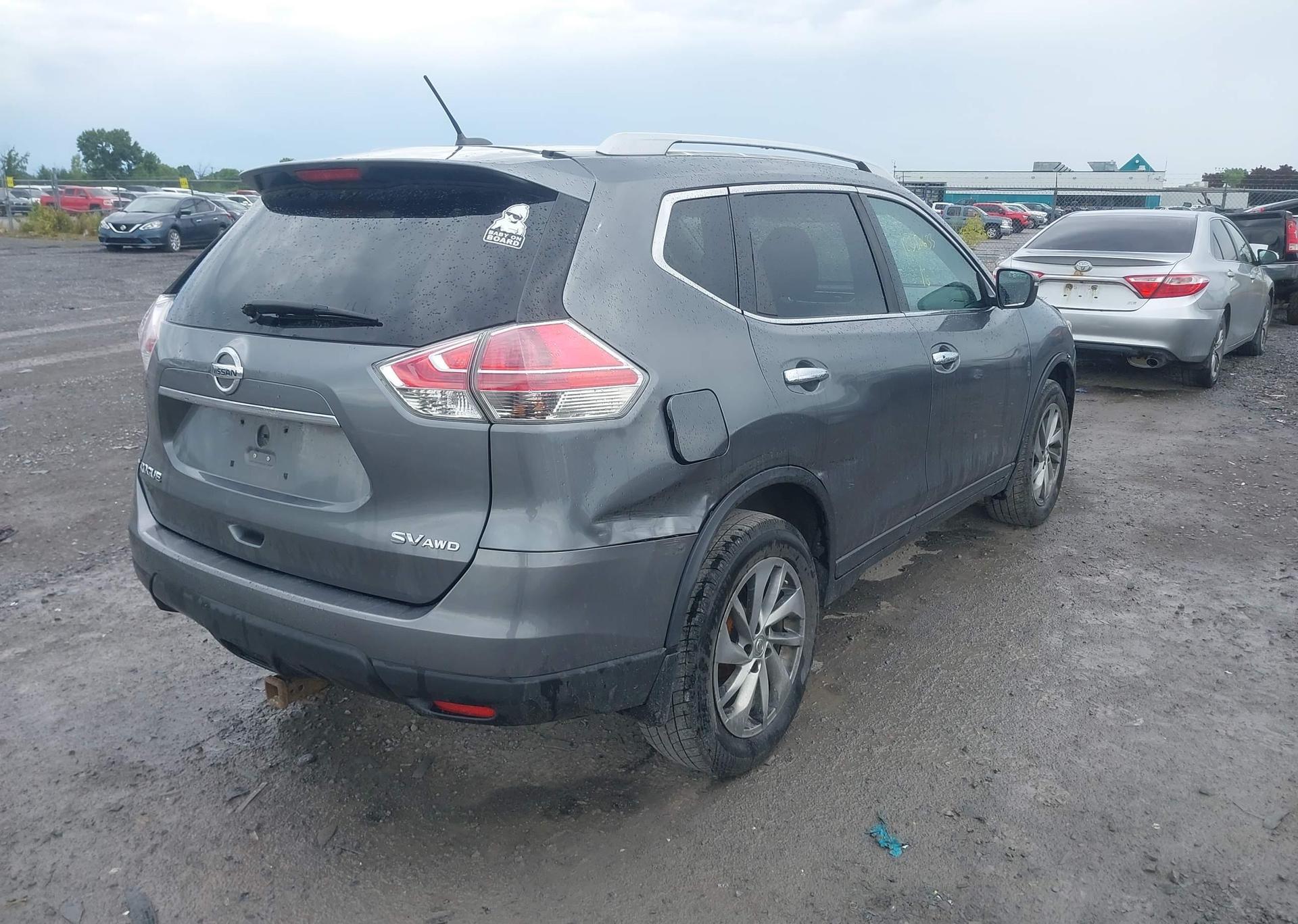 2016 NISSAN ROGUE S