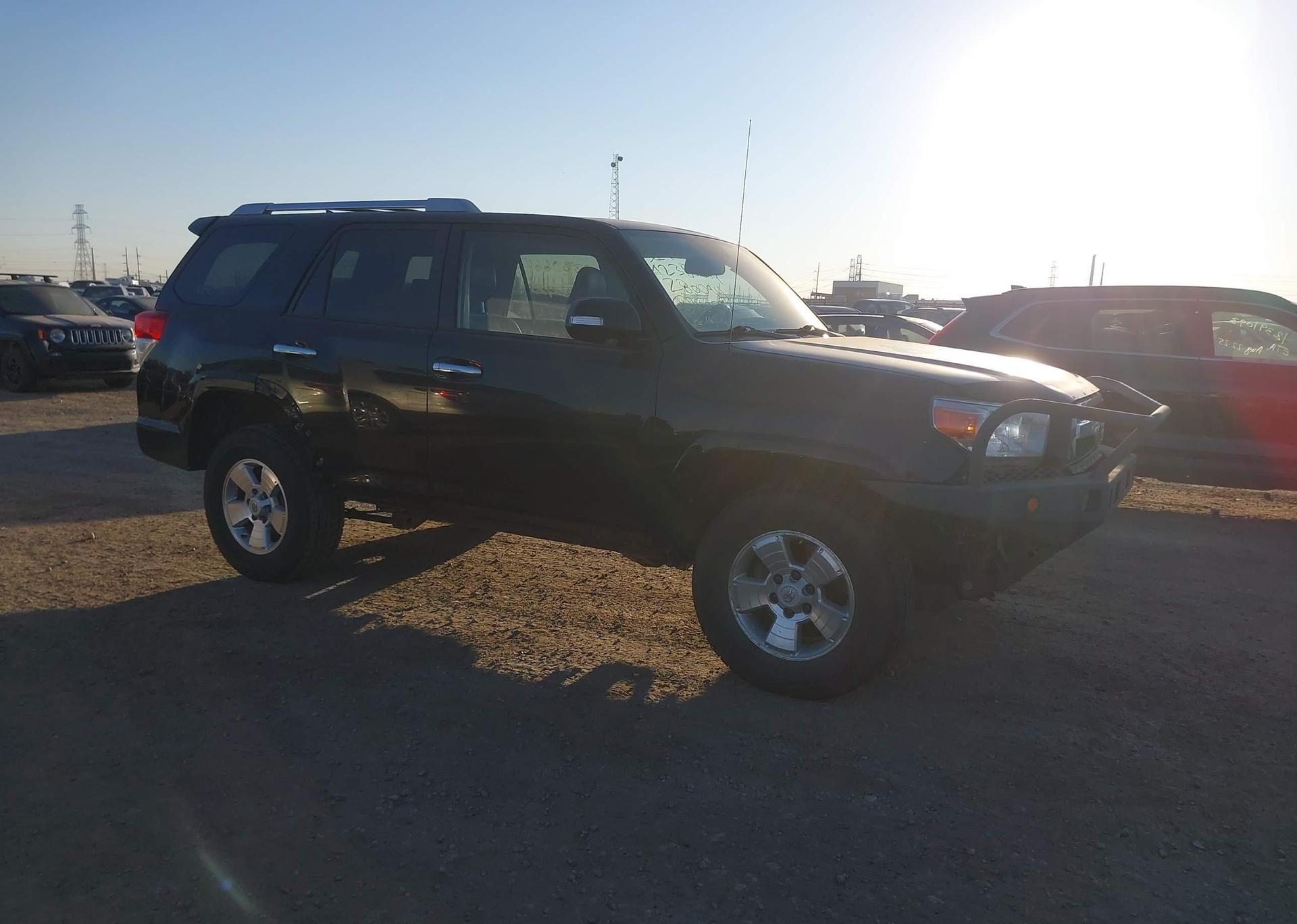 2013 TOYOTA 4RUNNER SR5 V6