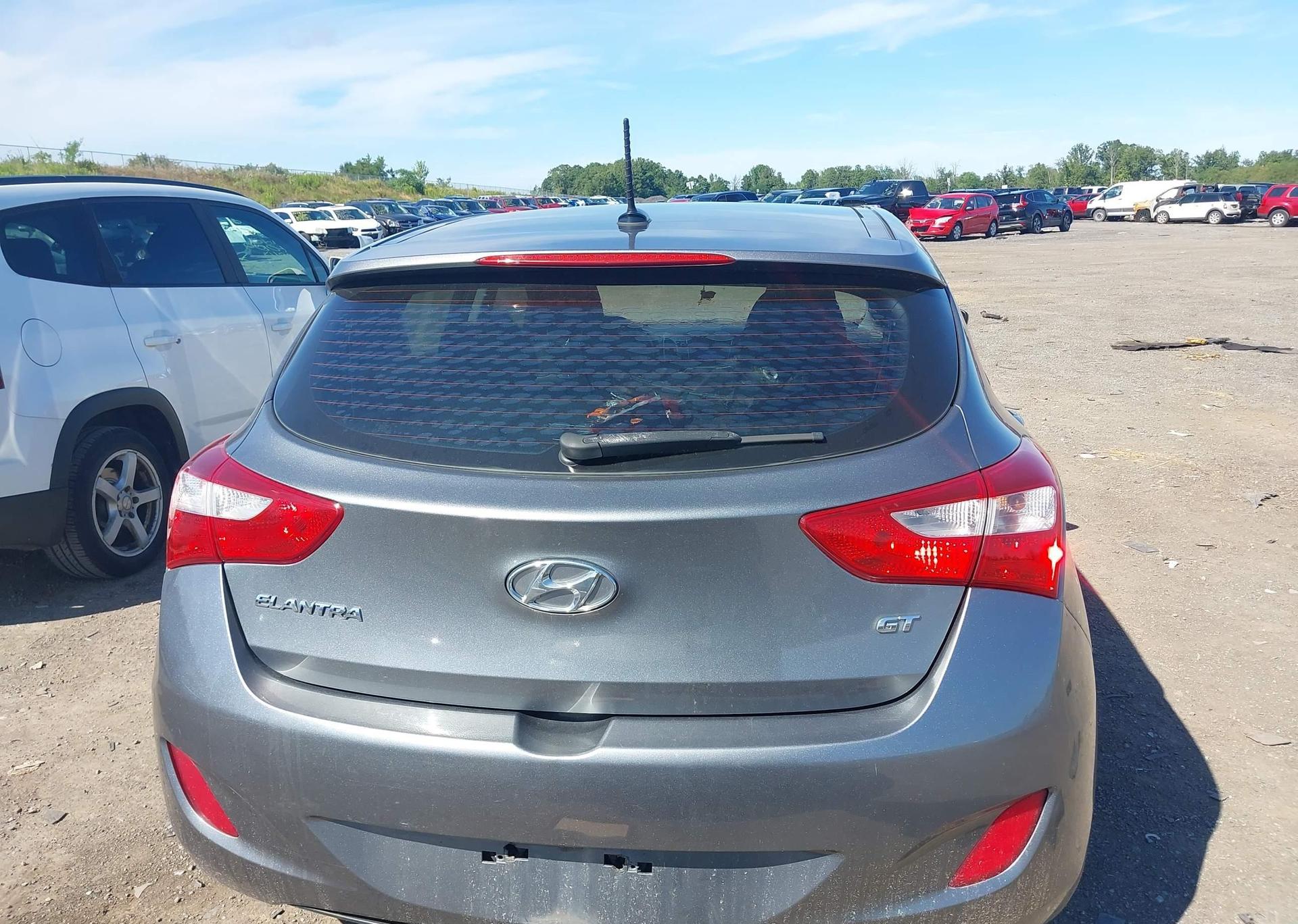 2016 HYUNDAI ELANTRA GT GLS