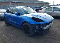 2018 PORSCHE MACAN GTS