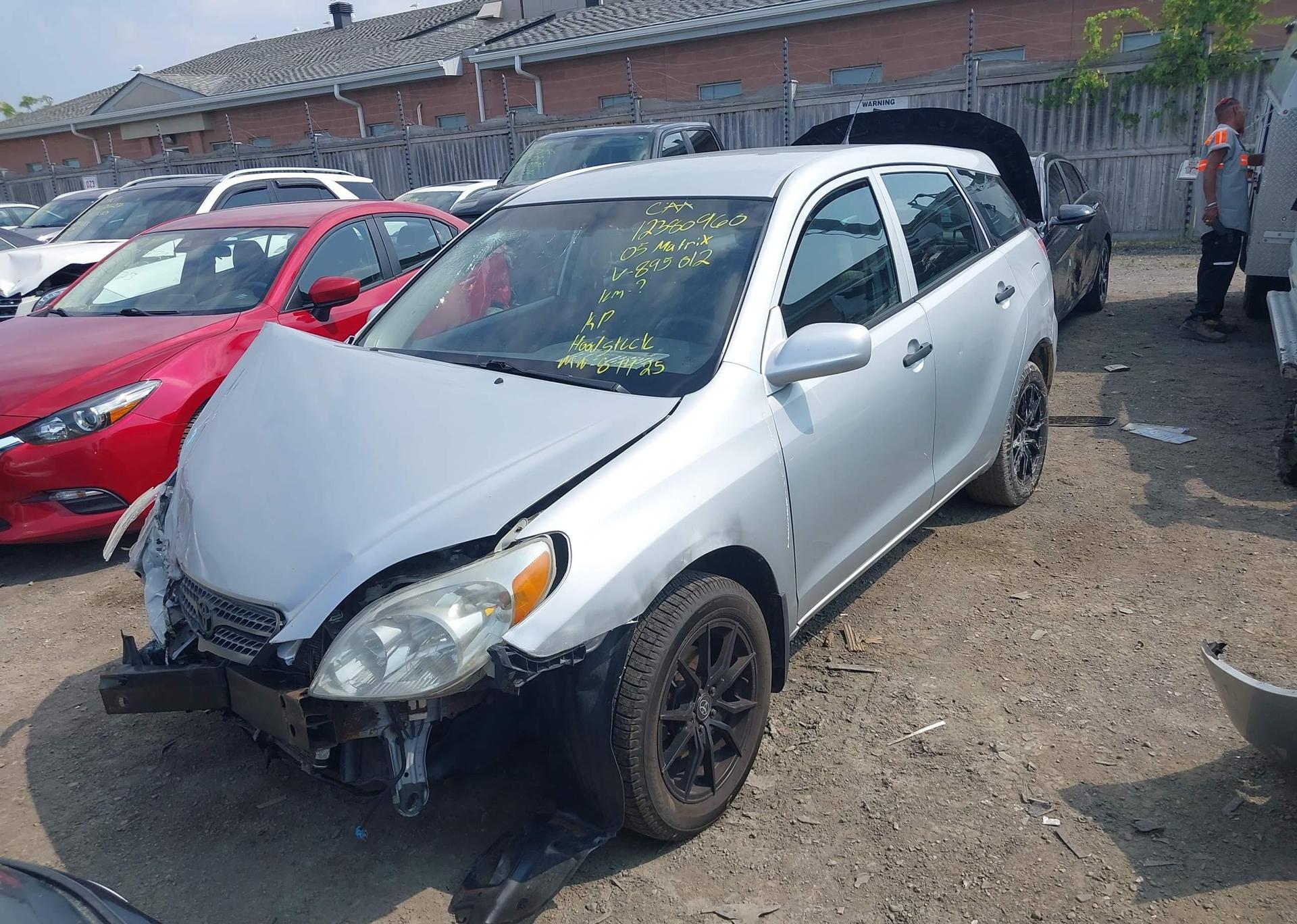 2005 TOYOTA COROLLA MATRIX XR