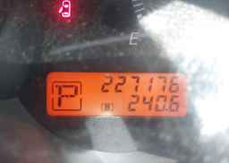 2012 NISSAN VERSA 1.8 S