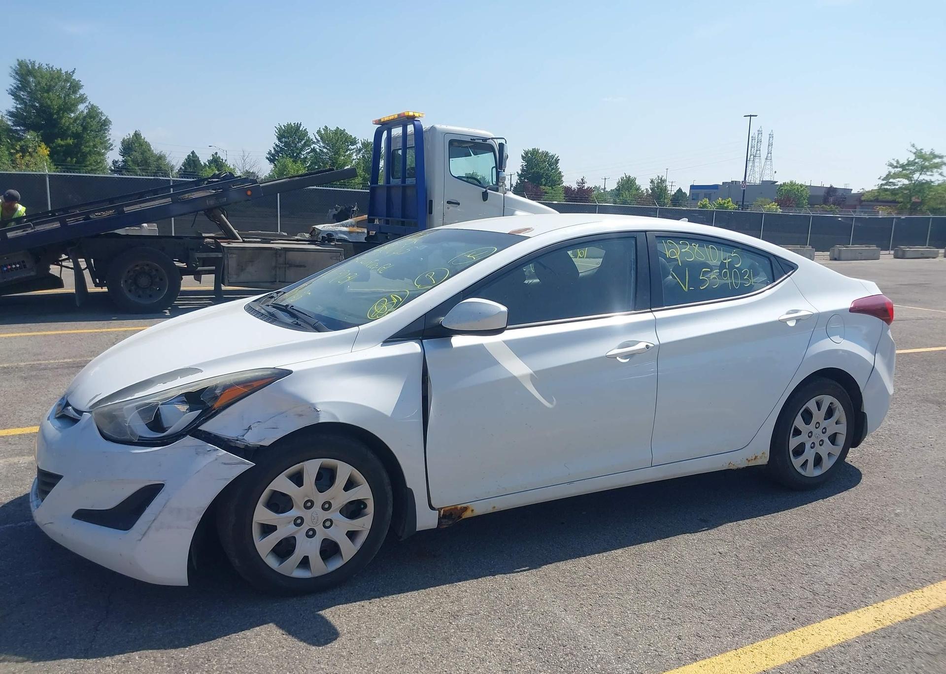 2015 HYUNDAI ELANTRA GL