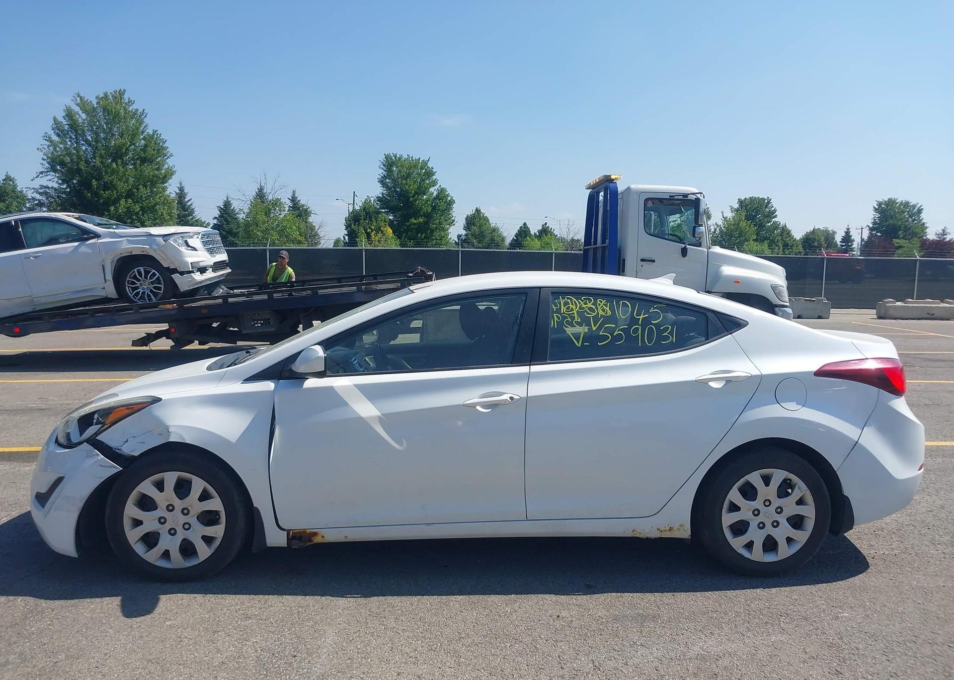 2015 HYUNDAI ELANTRA GL