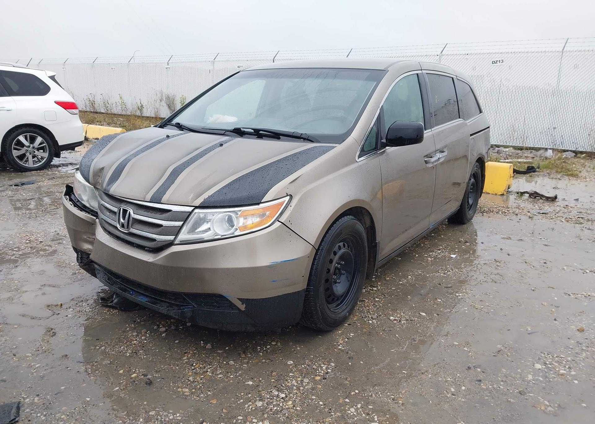 2011 HONDA ODYSSEY EX