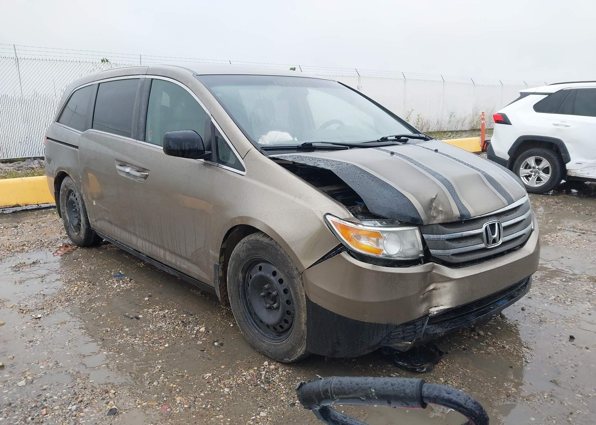 2011 HONDA ODYSSEY EX