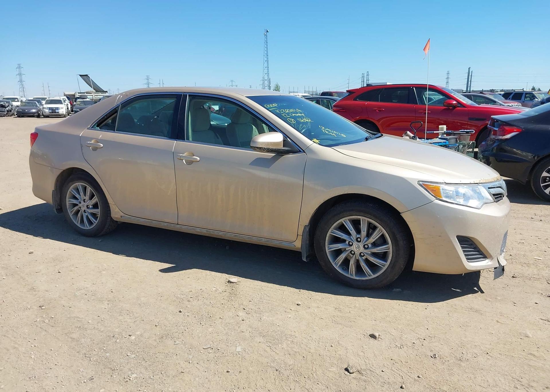 2012 TOYOTA CAMRY LE