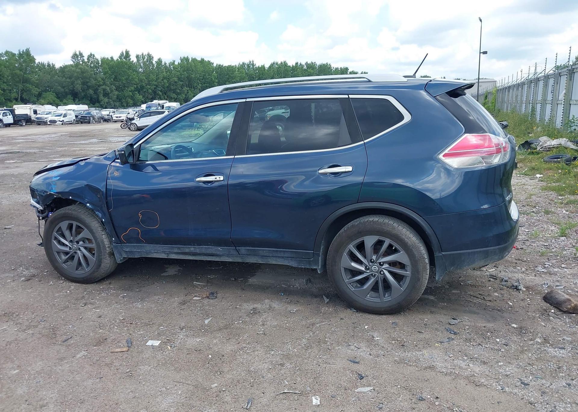 2016 NISSAN ROGUE S