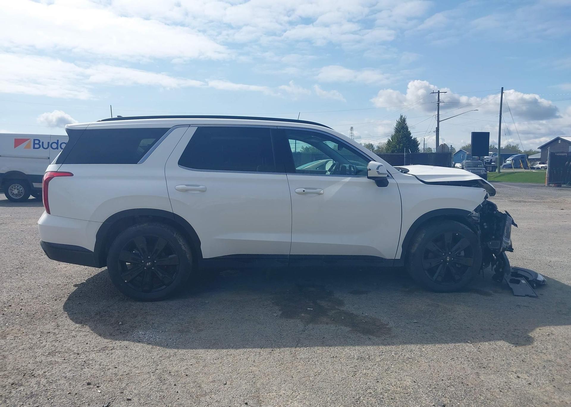 2024 HYUNDAI PALISADE URBAN 7-PASSENGER SEATING
